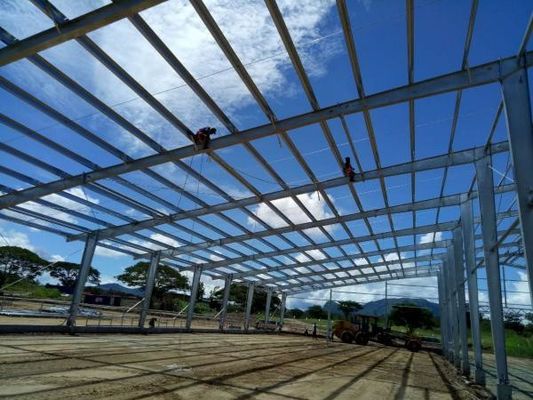 Snel geïnstalleerde staalconstructie Werkplaats Gebouw met staalframeconstructie